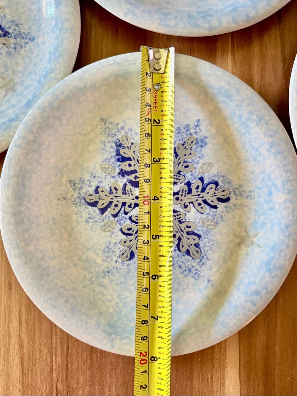 Set of 4 Target Home Ceramiche Umbre Winter Frost Snowflake 8” Plates Made Italy